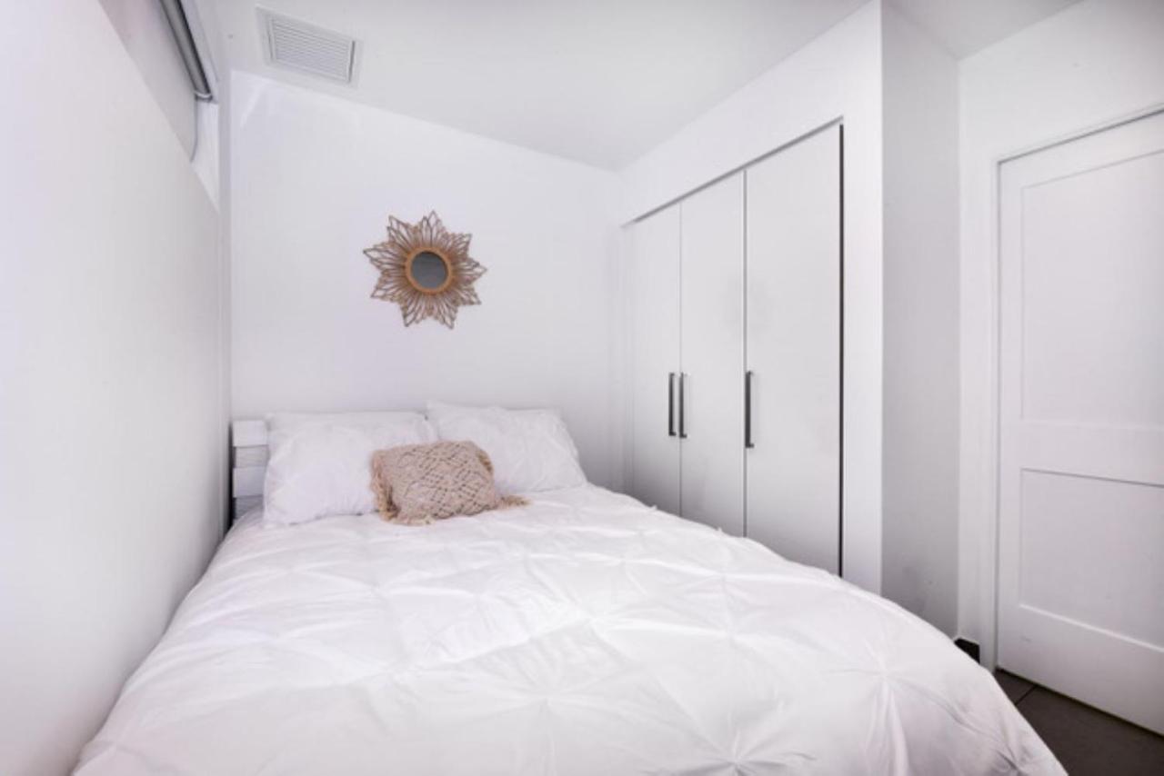 Stylish Luxury Condo, Central Location, Ocean View, Pool, Gym โอรันเยสตัด ภายนอก รูปภาพ