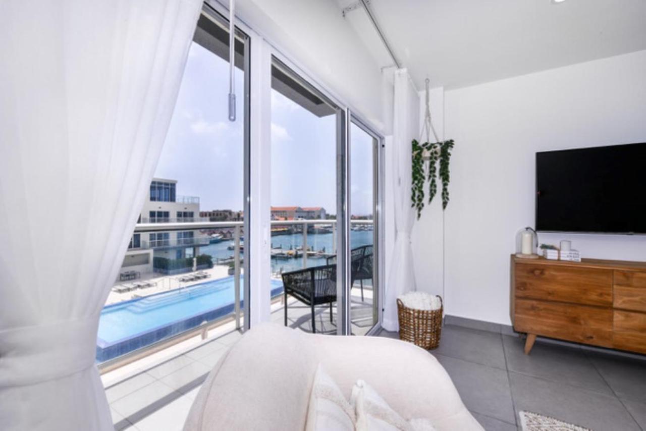 Stylish Luxury Condo, Central Location, Ocean View, Pool, Gym โอรันเยสตัด ภายนอก รูปภาพ