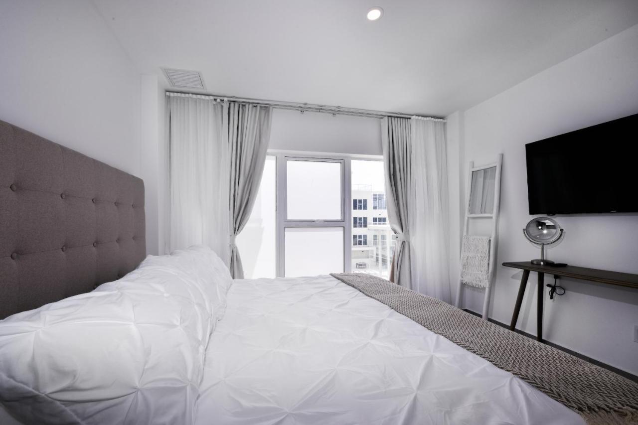 Stylish Luxury Condo, Central Location, Ocean View, Pool, Gym โอรันเยสตัด ภายนอก รูปภาพ