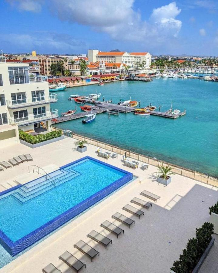 Stylish Luxury Condo, Central Location, Ocean View, Pool, Gym โอรันเยสตัด ภายนอก รูปภาพ