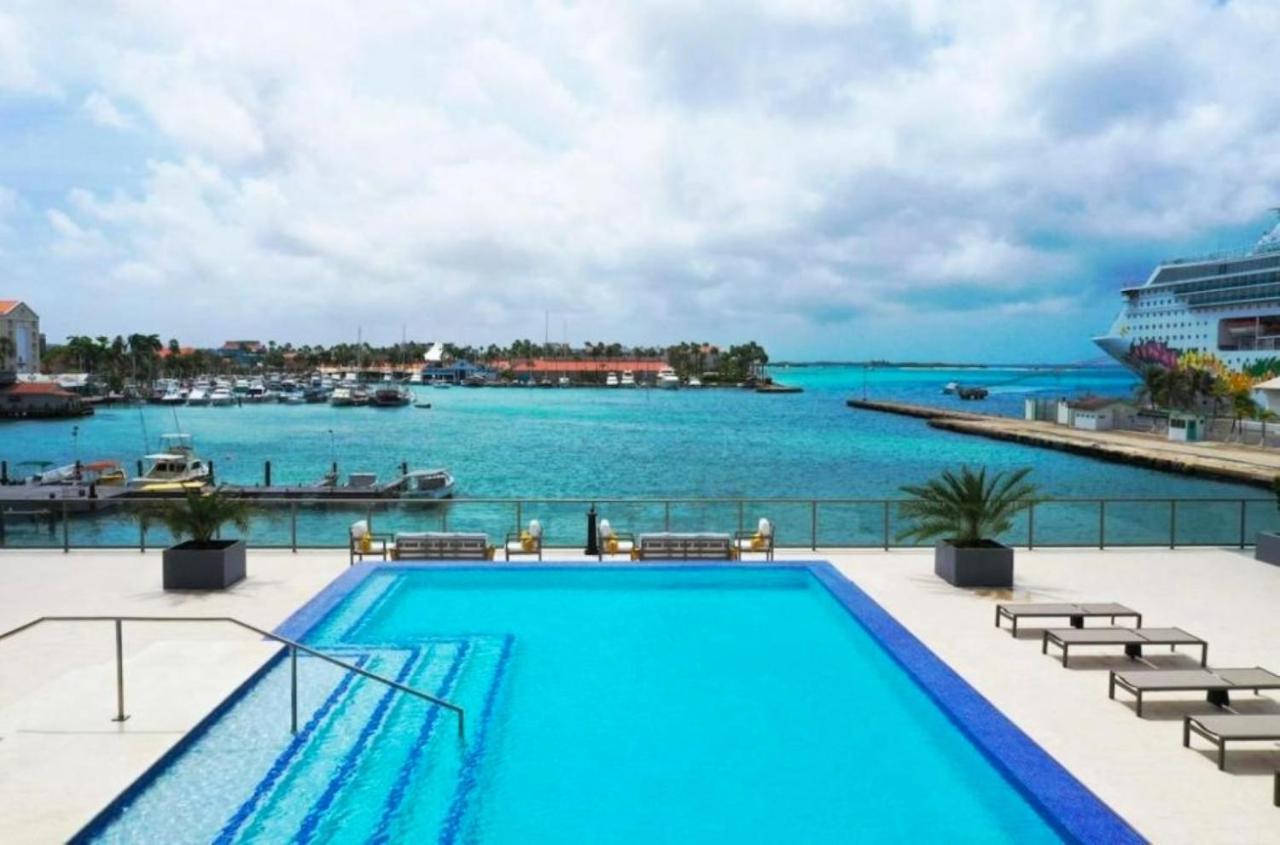 Stylish Luxury Condo, Central Location, Ocean View, Pool, Gym โอรันเยสตัด ภายนอก รูปภาพ